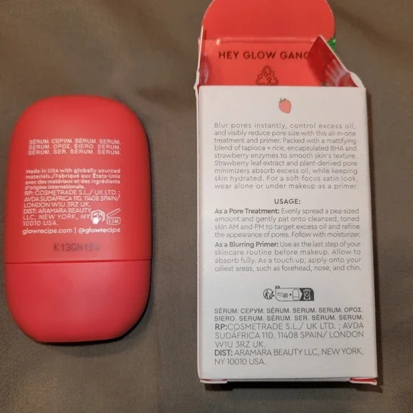 Glow Recipe Strawberry BHA Pore Smooth Blur Drops - 30ml / 1 Fl. Oz - Picture 2 of 3